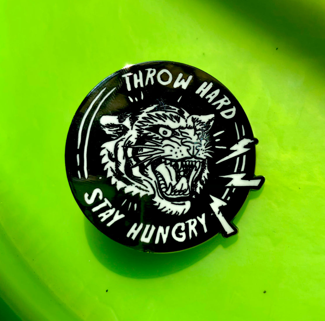 Throw Hard, Stay Hungry! Disc Golf Pin